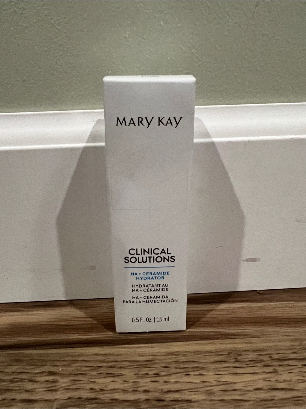 Mary Kay Clinical Solutions HA + Ceramide Hydrator